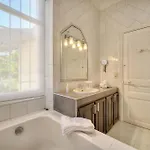 Ref 1821 - Near Center - For Rent * Cannes