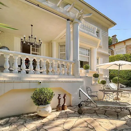 Ref 1821 - Near Center - For Rent Villa Cannes