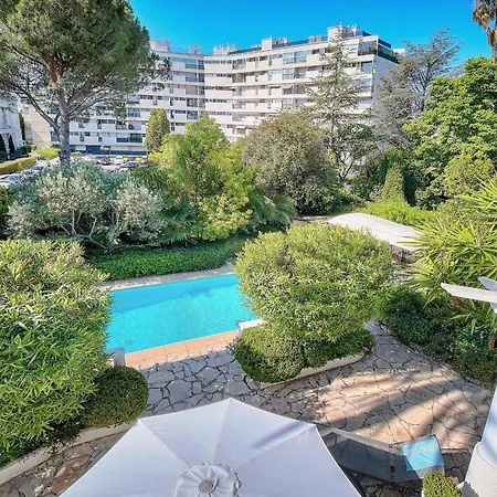 Ref 1821 - Near Center - For Rent Cannes