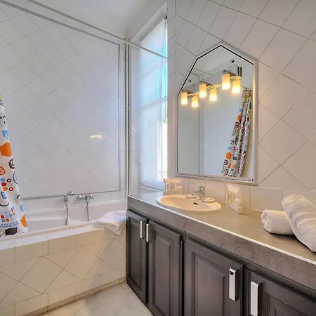 别墅 Ref 1821 - Near Center - For Rent 戛纳