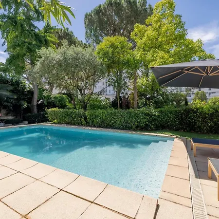 Ref 1821 - Near Center - For Rent * Cannes