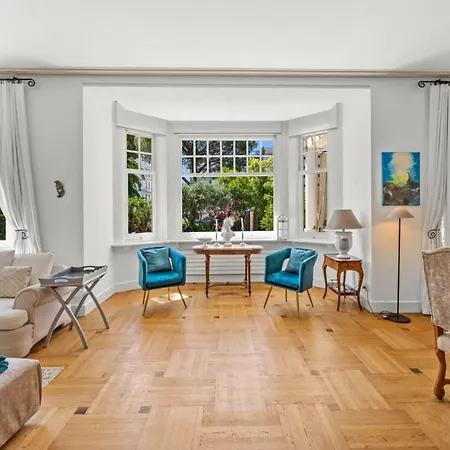 Ref 1821 - Near Center - For Rent Villa Cannes