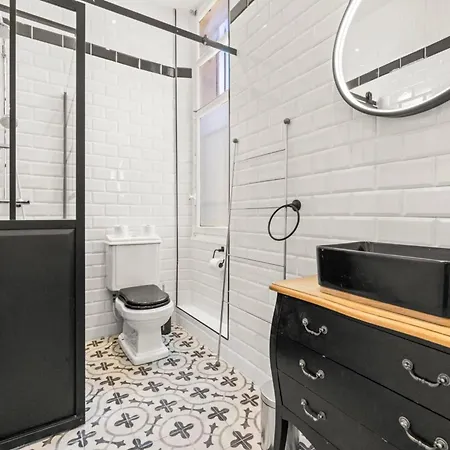 Ref 1821 - Near Center - For Rent Villa *