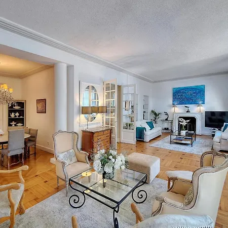 Ref 1821 - Near Center - For Rent Villa *